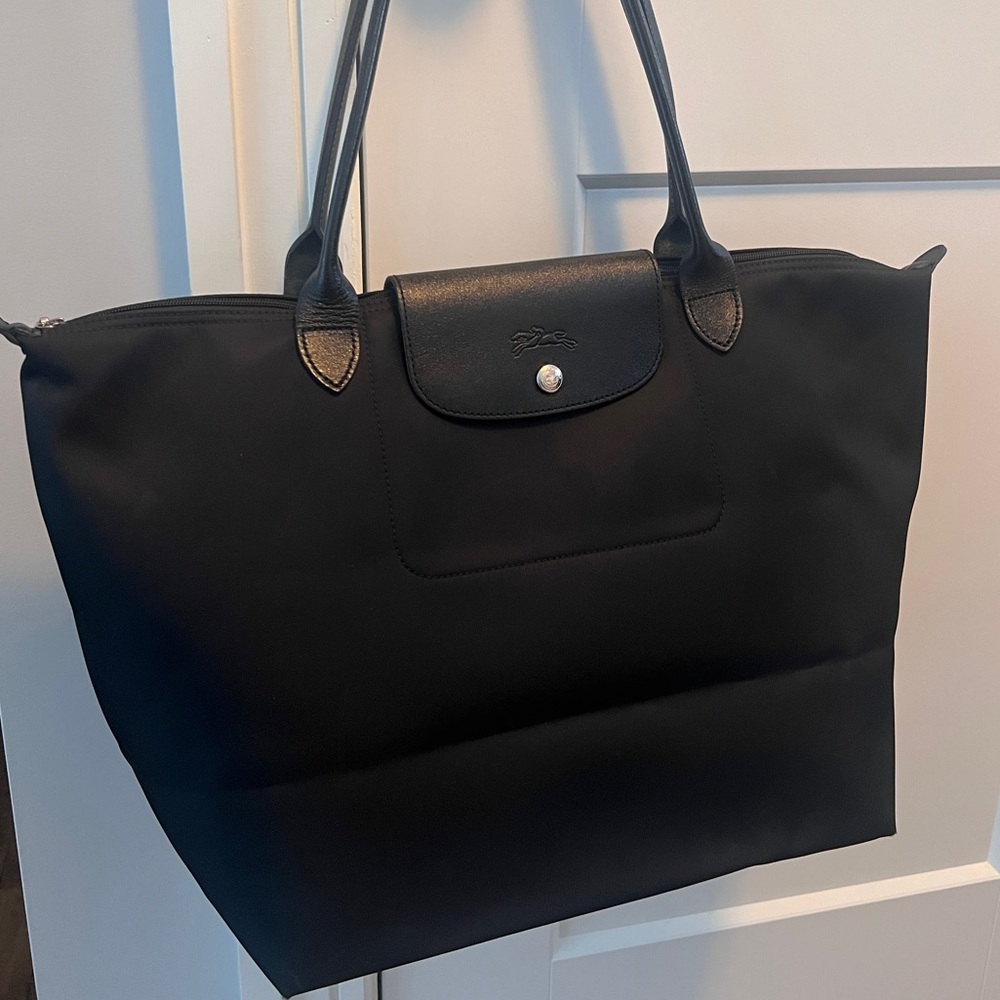 Longchamp Le Pliage Neo Black Tote